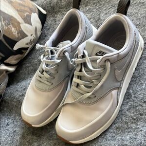 Nike Women's Gray Sneakers